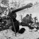 Расчет советской пушки Ф-22-УСВ отдыхает в минуты досуга на Ленинградском фронте Фото