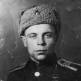 Герой Советского Союза командир отделения телефонно-кабельного взвода П.Я. Гурьянов Фото