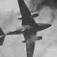 Немецкий реактивный истребитель Me-262 в кадре фотопулемета американского истребителя Фото