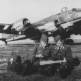 Члены экипажа немецкого бомбардировщика Fw.200С «Кондор» обсуждают предстоящий вылет Фото