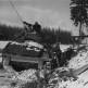 Американский танк M4A3(76)W HVSS на позиции у шоссе в районе Бастони Фото